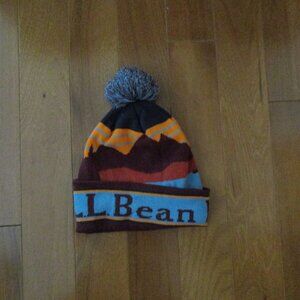 LL Bean Women's Katahdin Logo Beanie Hat